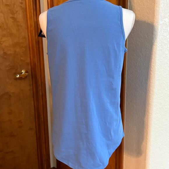 Women's Life is Good Kauai, HI Sea Turtle High-Low Crusher Tank, Size M,… - Picture 4 of 15